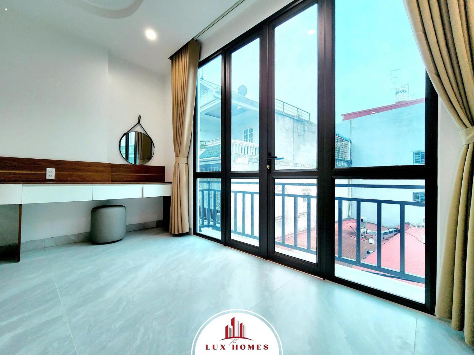 The Luxhomes Apartments 231 Van Cao Hai Phong Exterior photo
