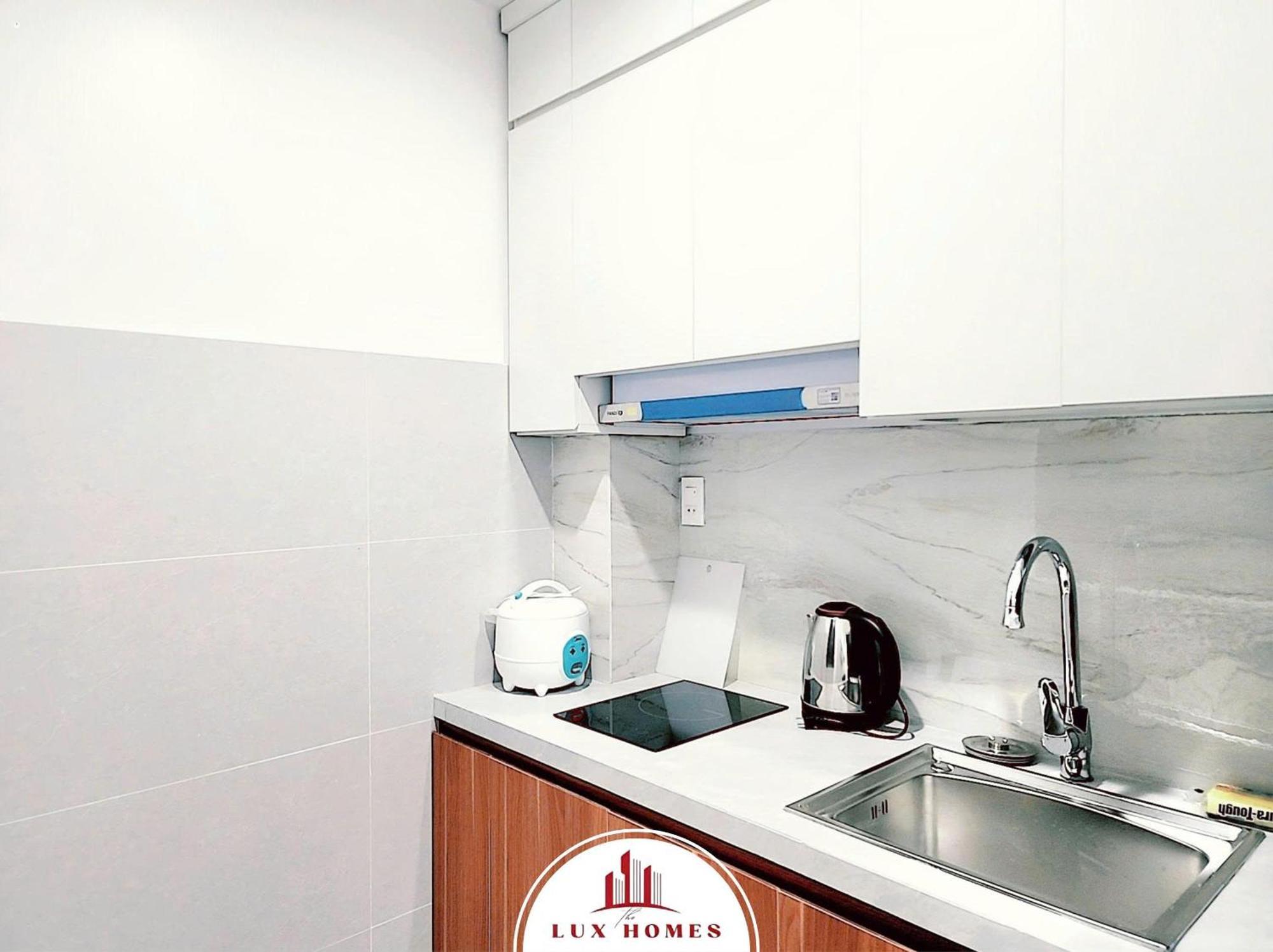 The Luxhomes Apartments 231 Van Cao Hai Phong Exterior photo