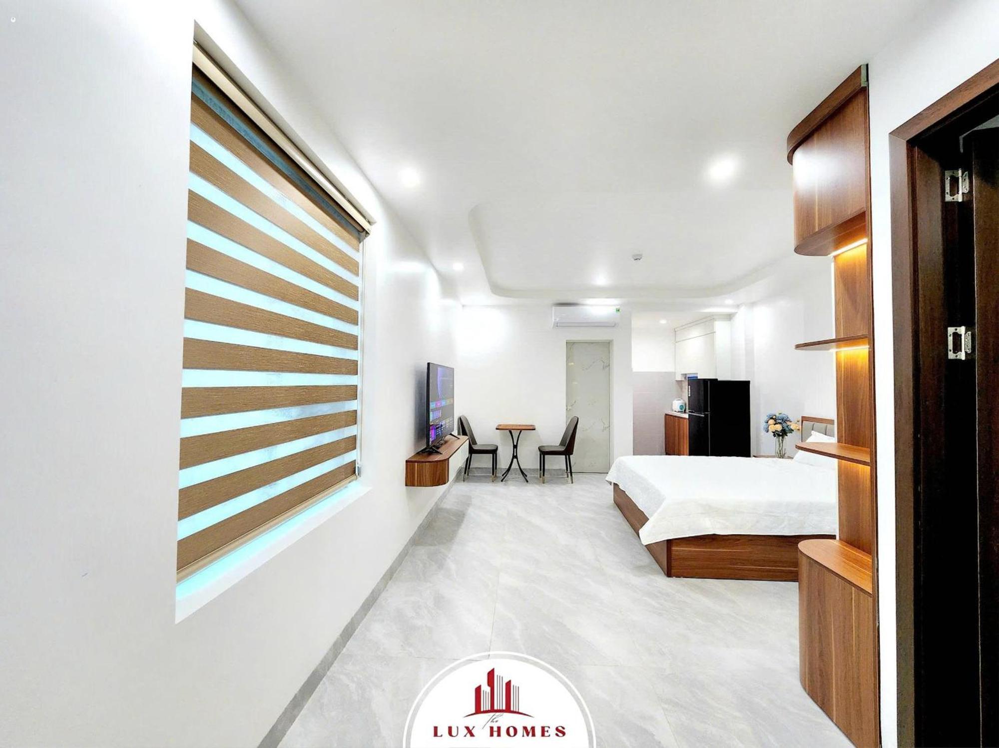 The Luxhomes Apartments 231 Van Cao Hai Phong Exterior photo