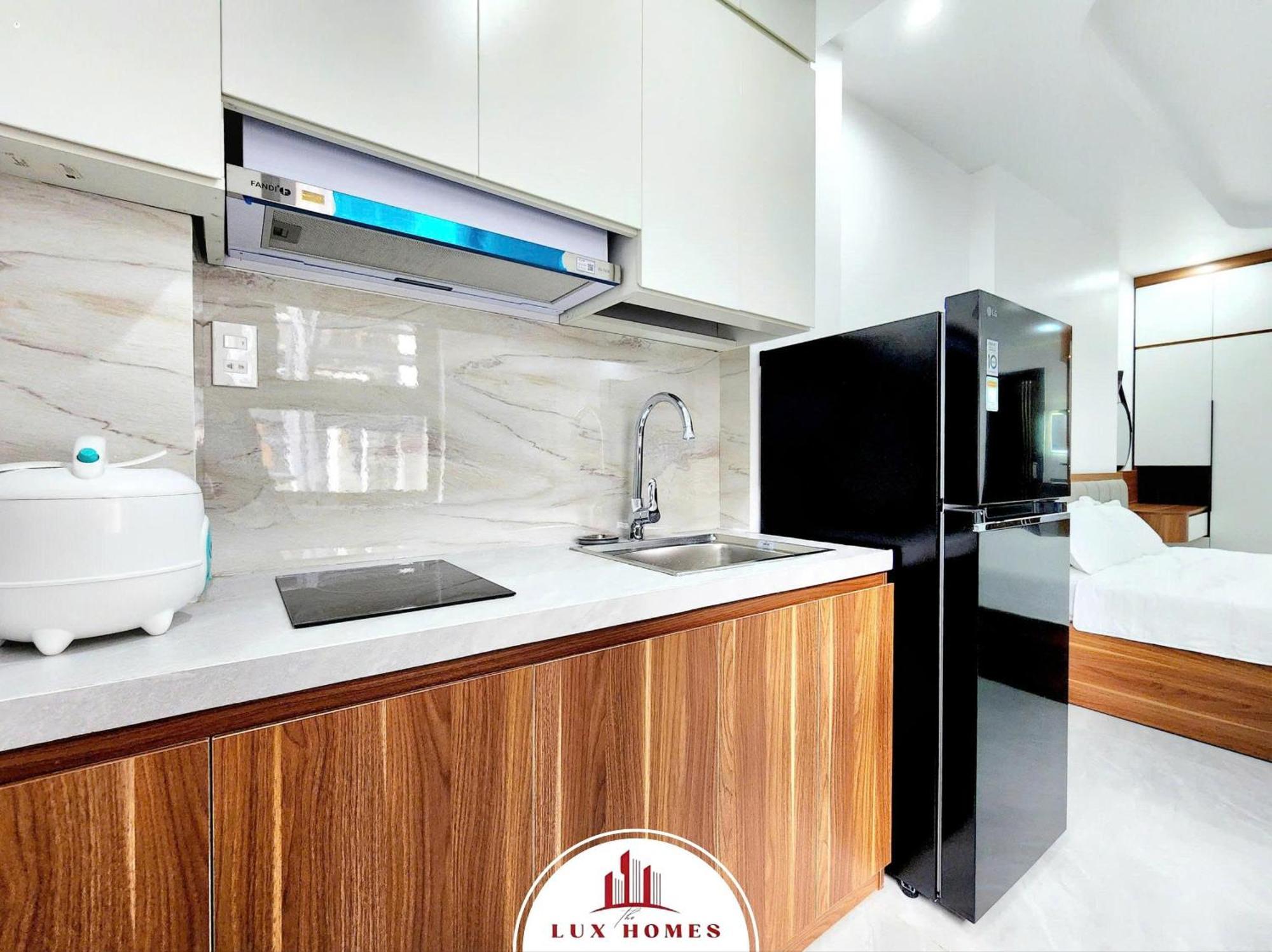 The Luxhomes Apartments 231 Van Cao Hai Phong Exterior photo