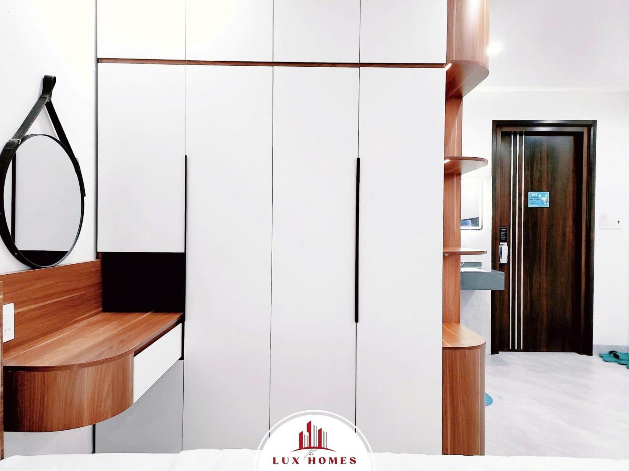 The Luxhomes Apartments 231 Van Cao Hai Phong Exterior photo