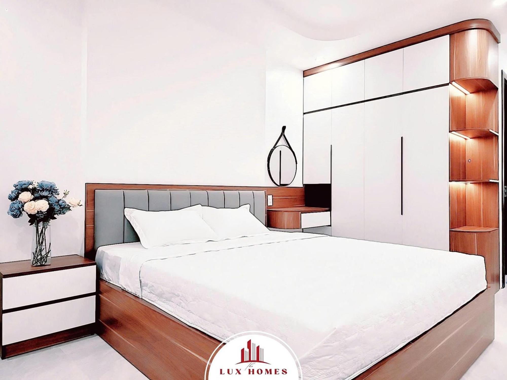 The Luxhomes Apartments 231 Van Cao Hai Phong Exterior photo